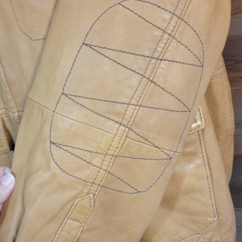 Tommy Bahama 100% genuine